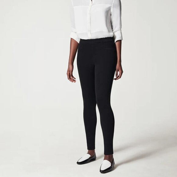 Spanx Jean-ish® Ankle Leggings in Black M